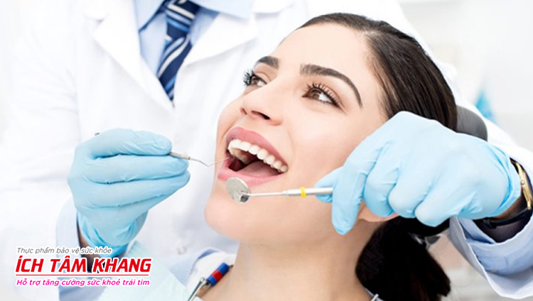 Khám sức khỏe răng miệng thường xuyên để phòng ngừa bệnh hẹp van 3 lá